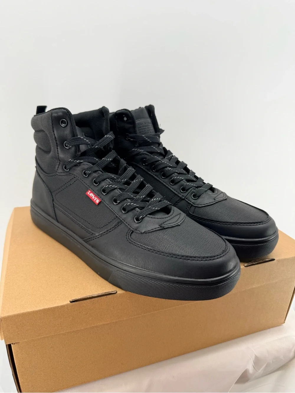 Levis levi high